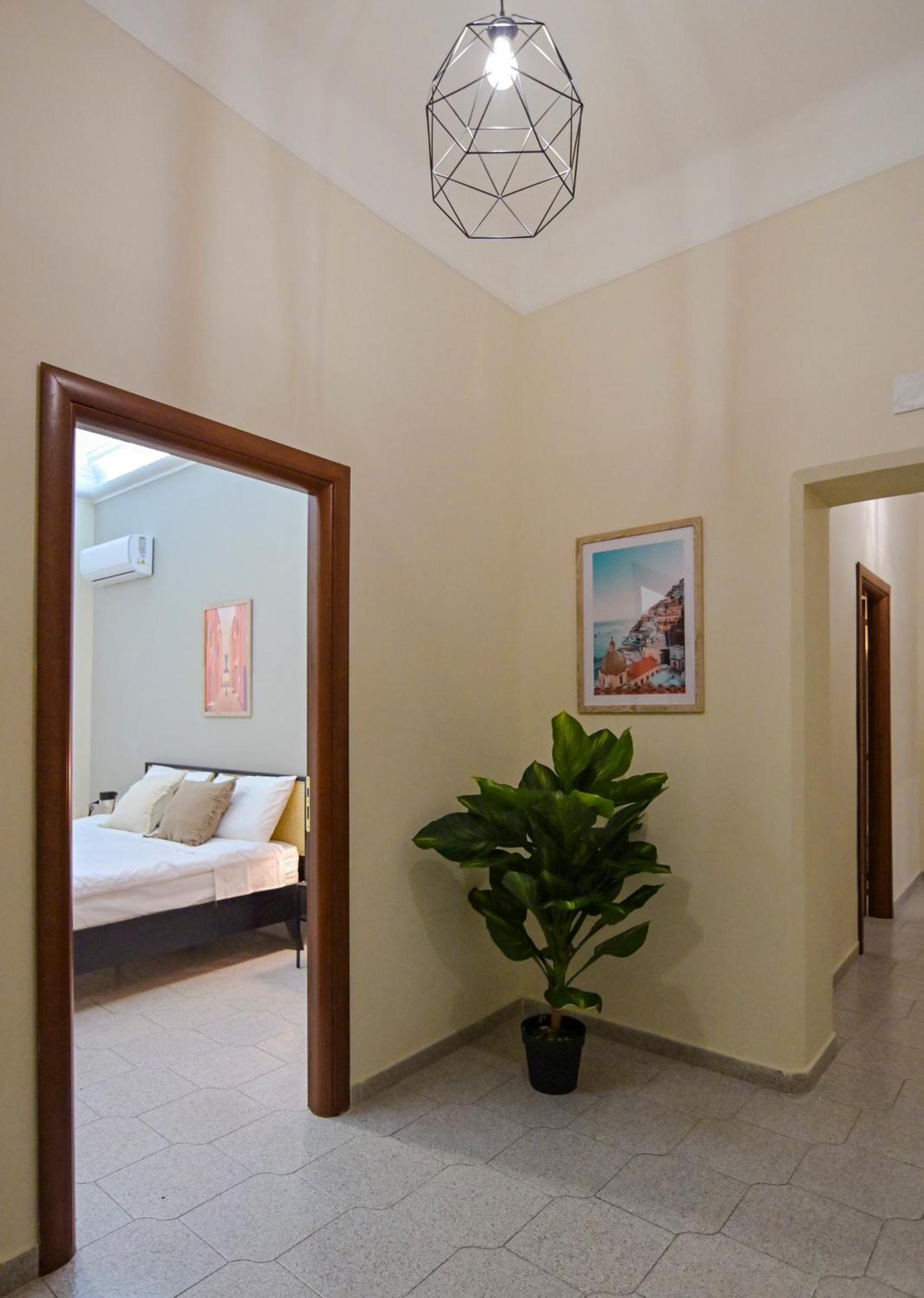 Cozy Central Residence Napoli Bagian luar foto