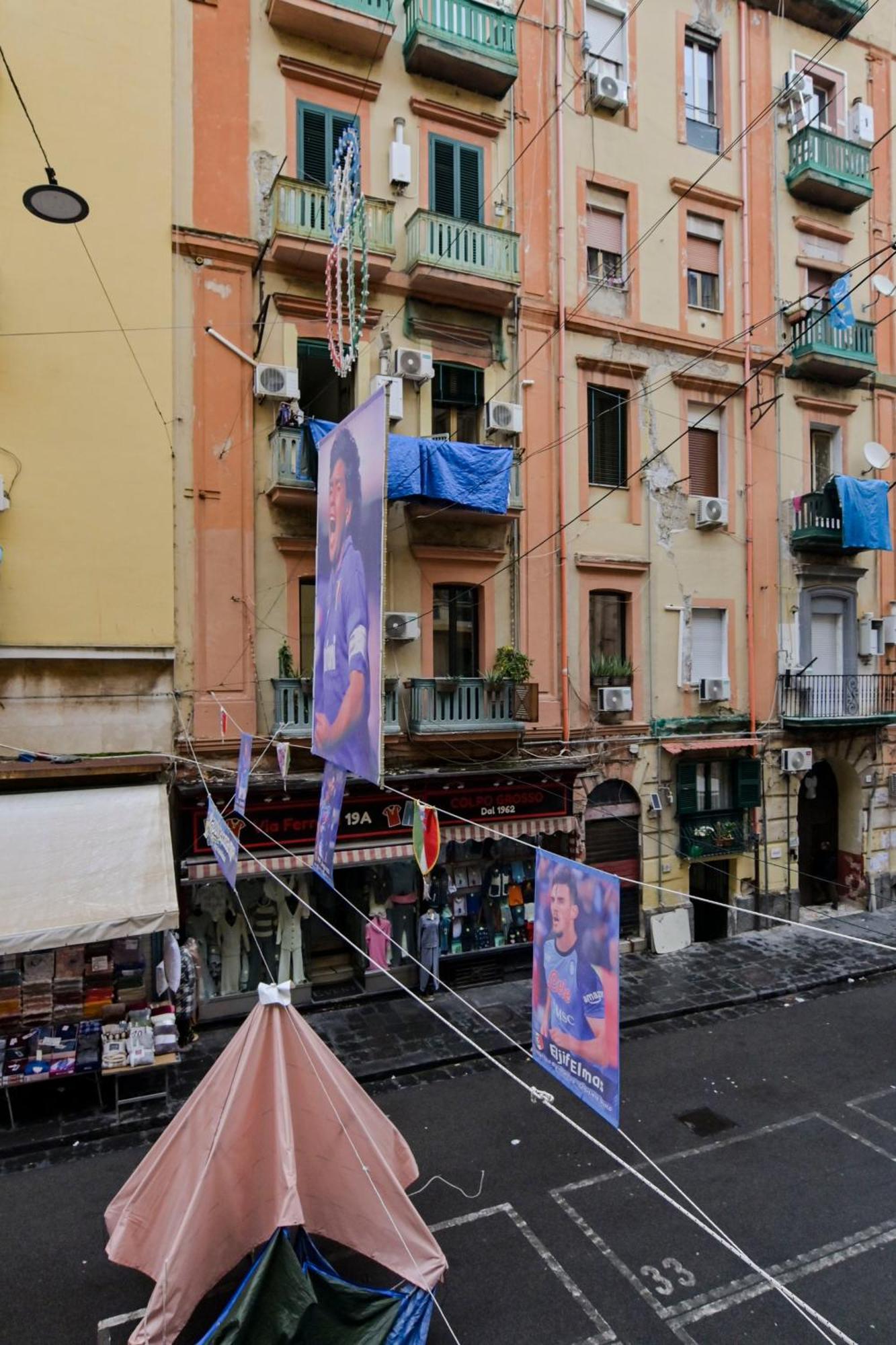 Cozy Central Residence Napoli Bagian luar foto