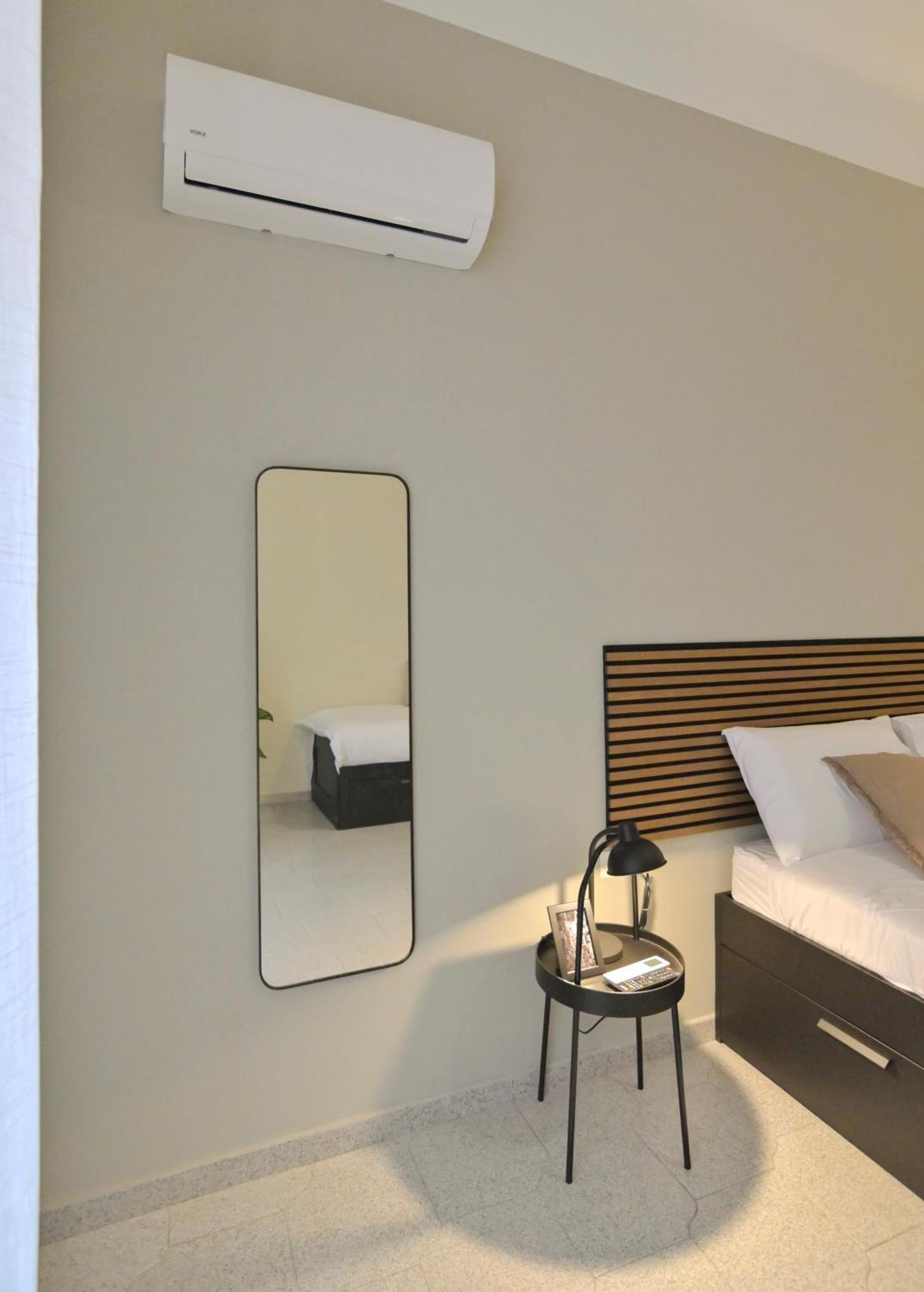 Cozy Central Residence Napoli Bagian luar foto