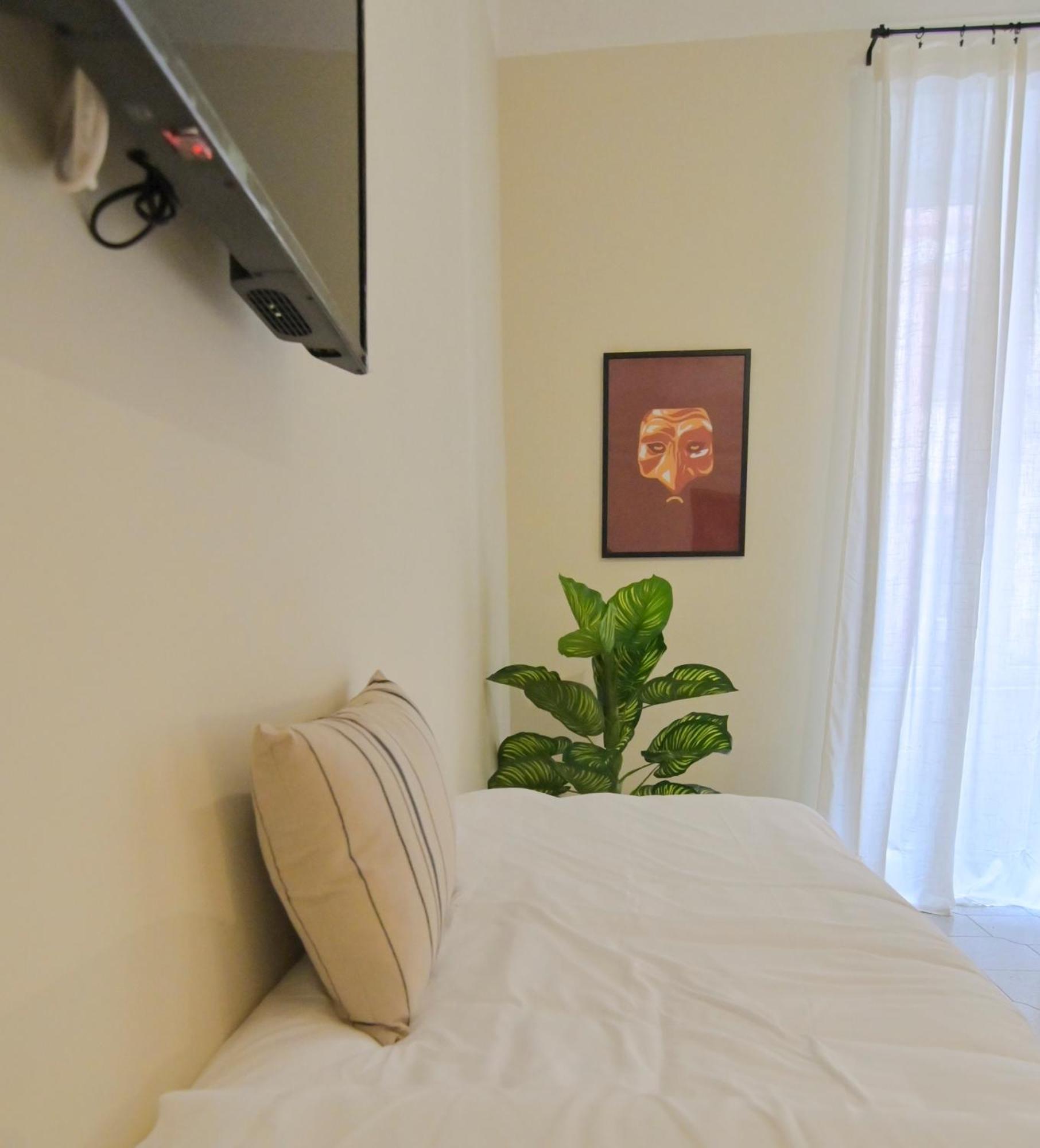Cozy Central Residence Napoli Bagian luar foto