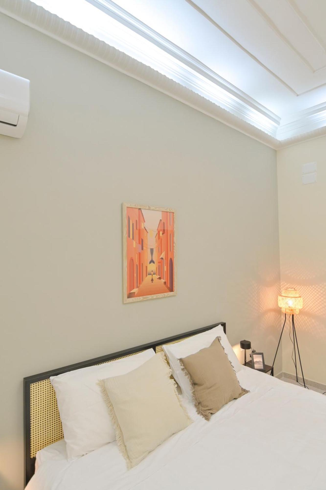 Cozy Central Residence Napoli Bagian luar foto