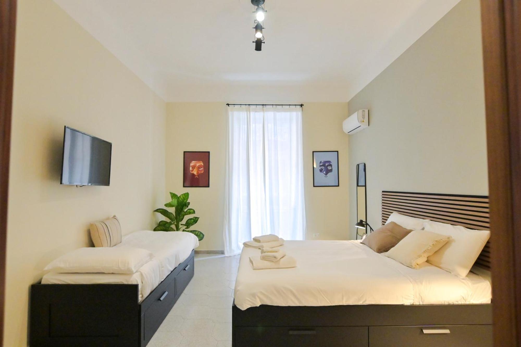 Cozy Central Residence Napoli Bagian luar foto